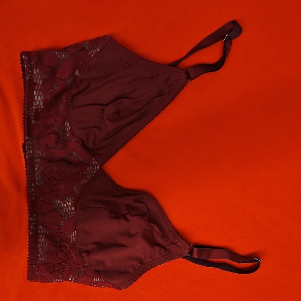 Lace Red Bra with Adjustable Straps